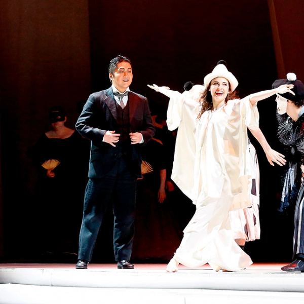 La Traviata_1500x644px © Volksoper Wien GmbH