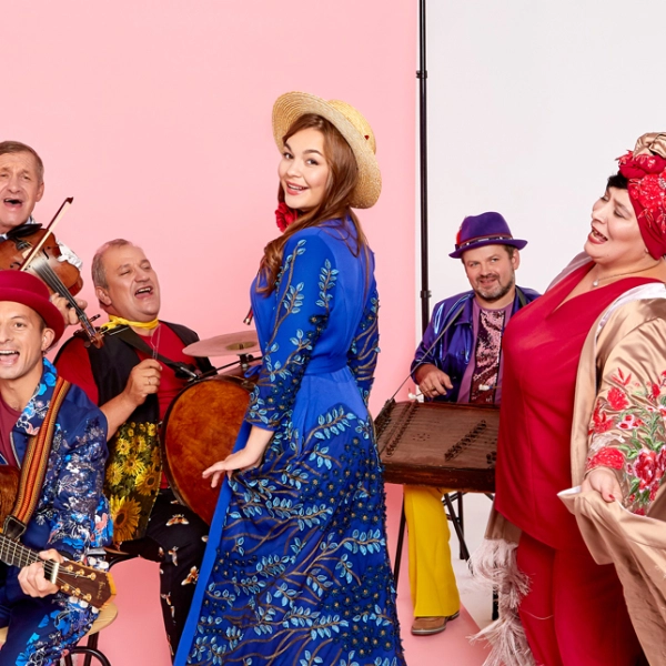 Hudaki Village Band 1500x644 © Sargfabrik