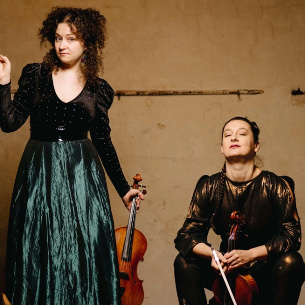 Jelena Poprzan & Flora Geißelbrecht 1500x644 © Igor Ripak