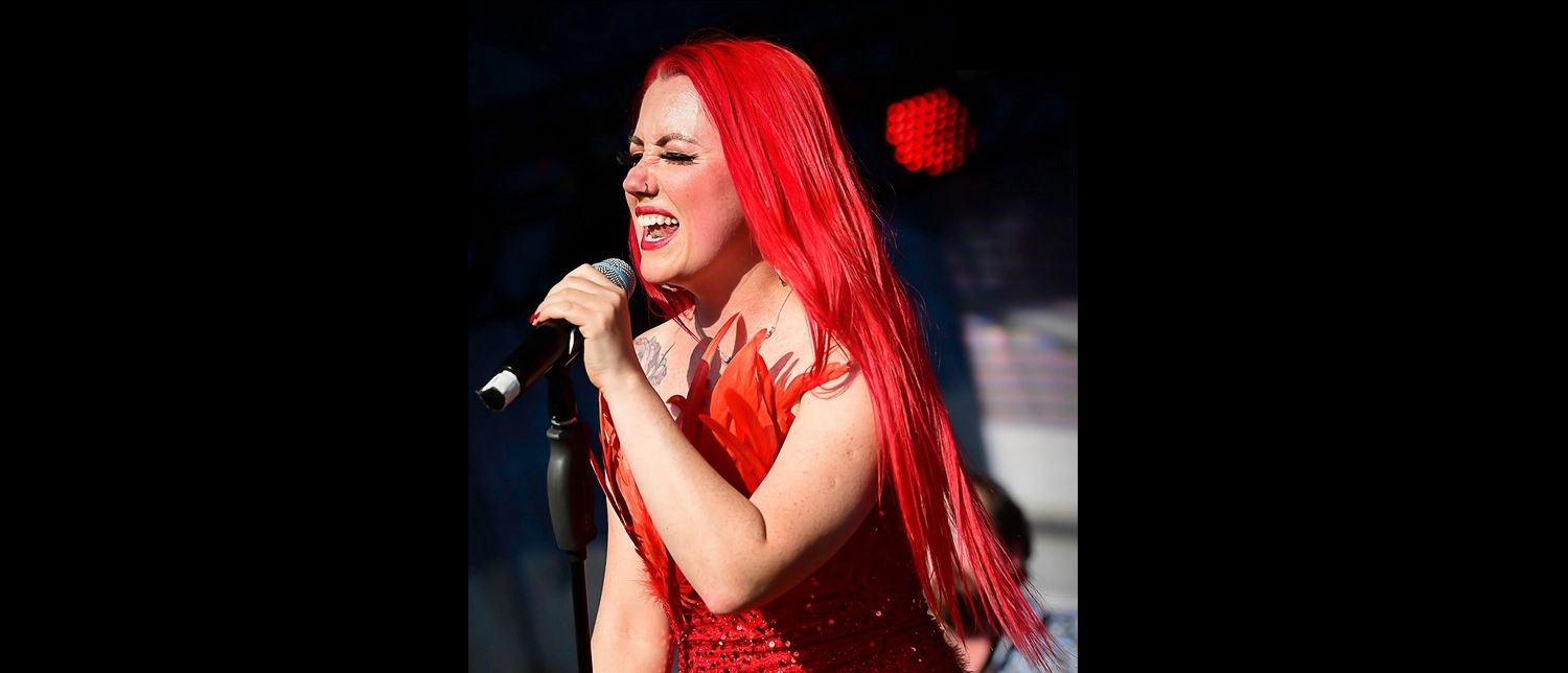 Tina_1500x644px © Wiener Metropol