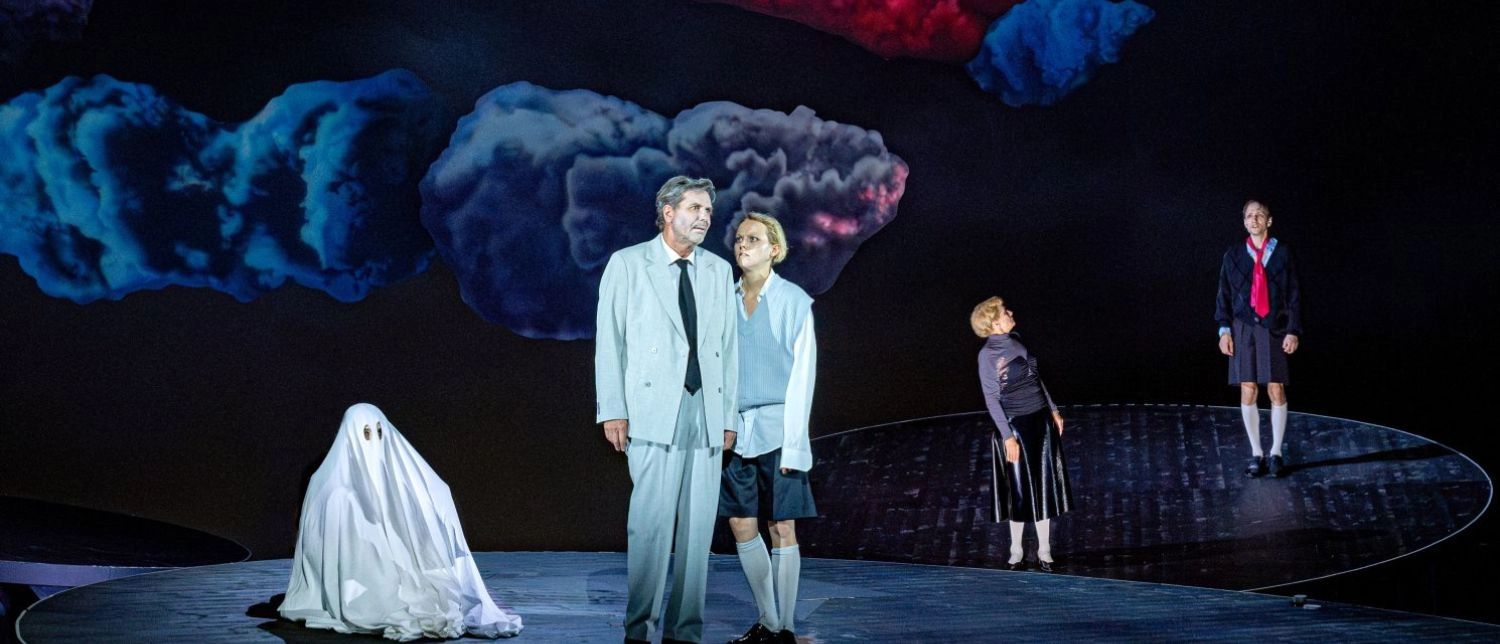 Hamlet_1500x644 © Burgtheater