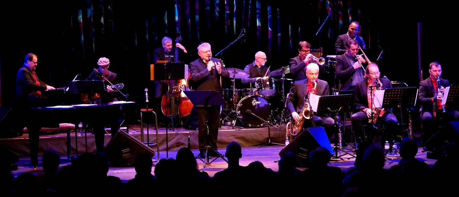 Swingin' Chanukka 2025 1500x644 © W. Frank