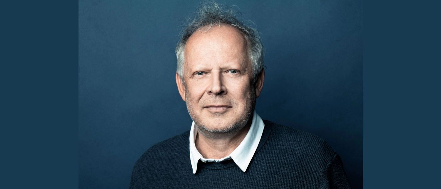 Axel Milberg 2026 1500x644 © Jim Rakete